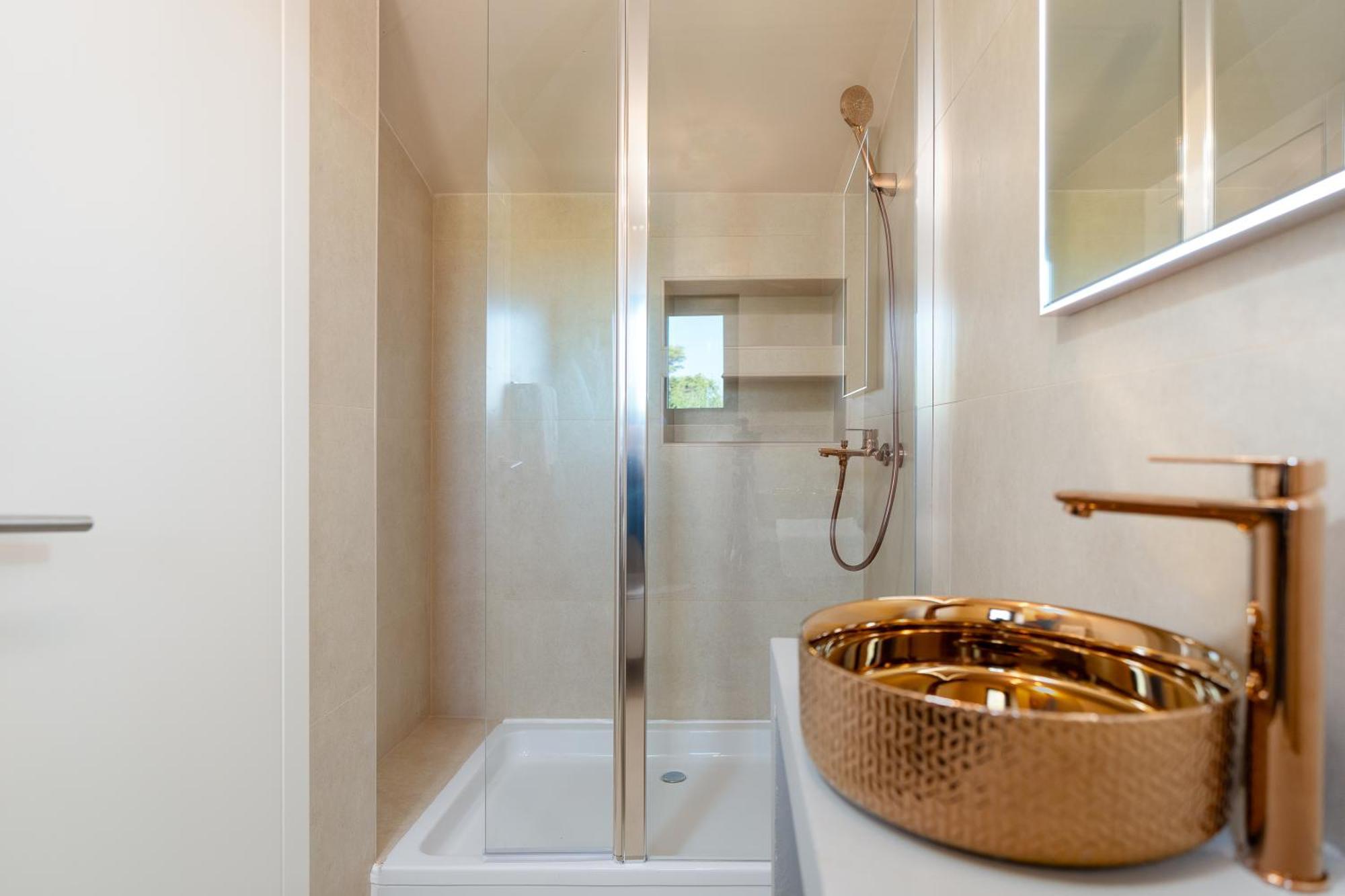 נובליה Villa Slatina Near Zrce Beach מראה חיצוני תמונה